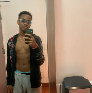 Meet your Posher, Jonathan